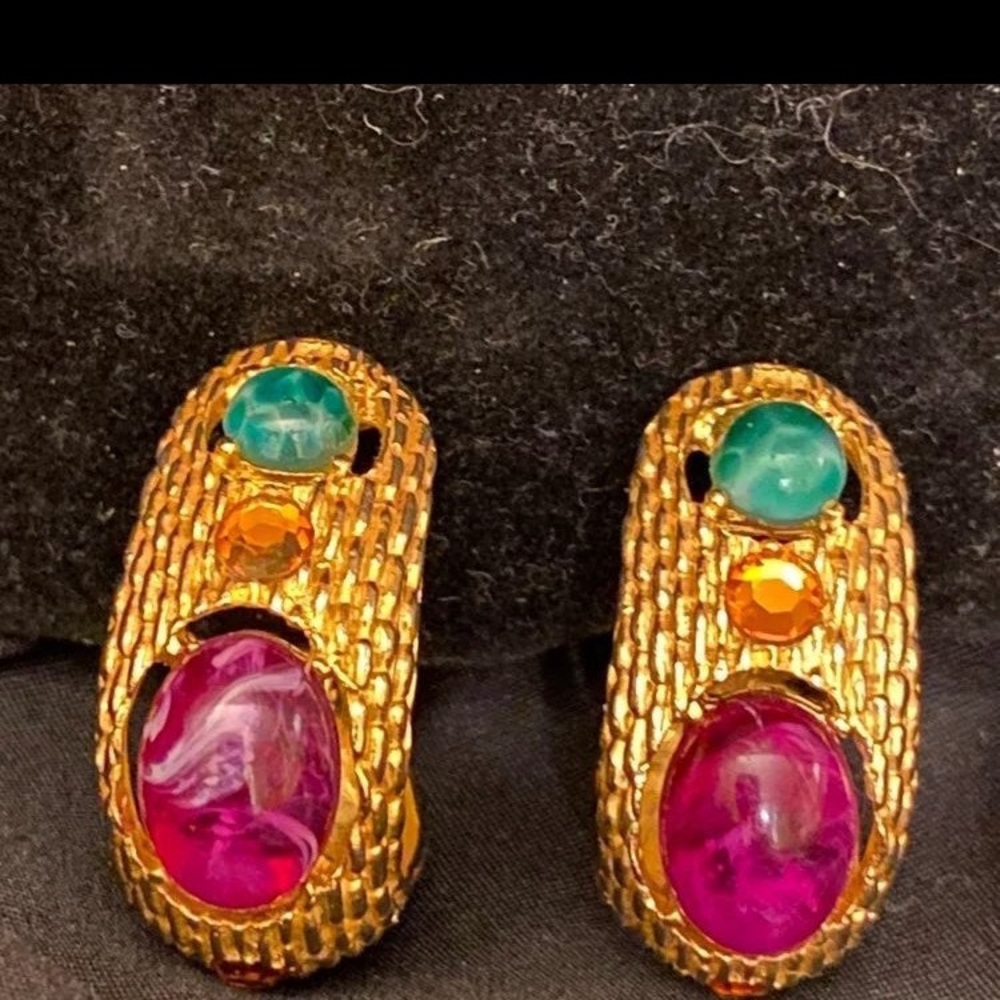 Craft clip on 1980s earrings